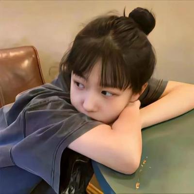 小薇小芙看见一头熊